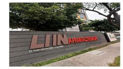 SUNHUAN BUILDING (D22), Factory #635443261